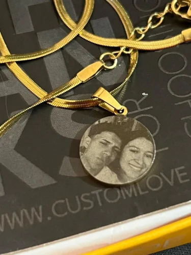 Colar Círculo Casal + Foto Personalizada photo review