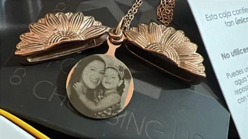 Pingente Girassol com Foto – Presente para Mãe photo review