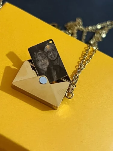 Colar Carta Mensageira + Foto Personalizada photo review